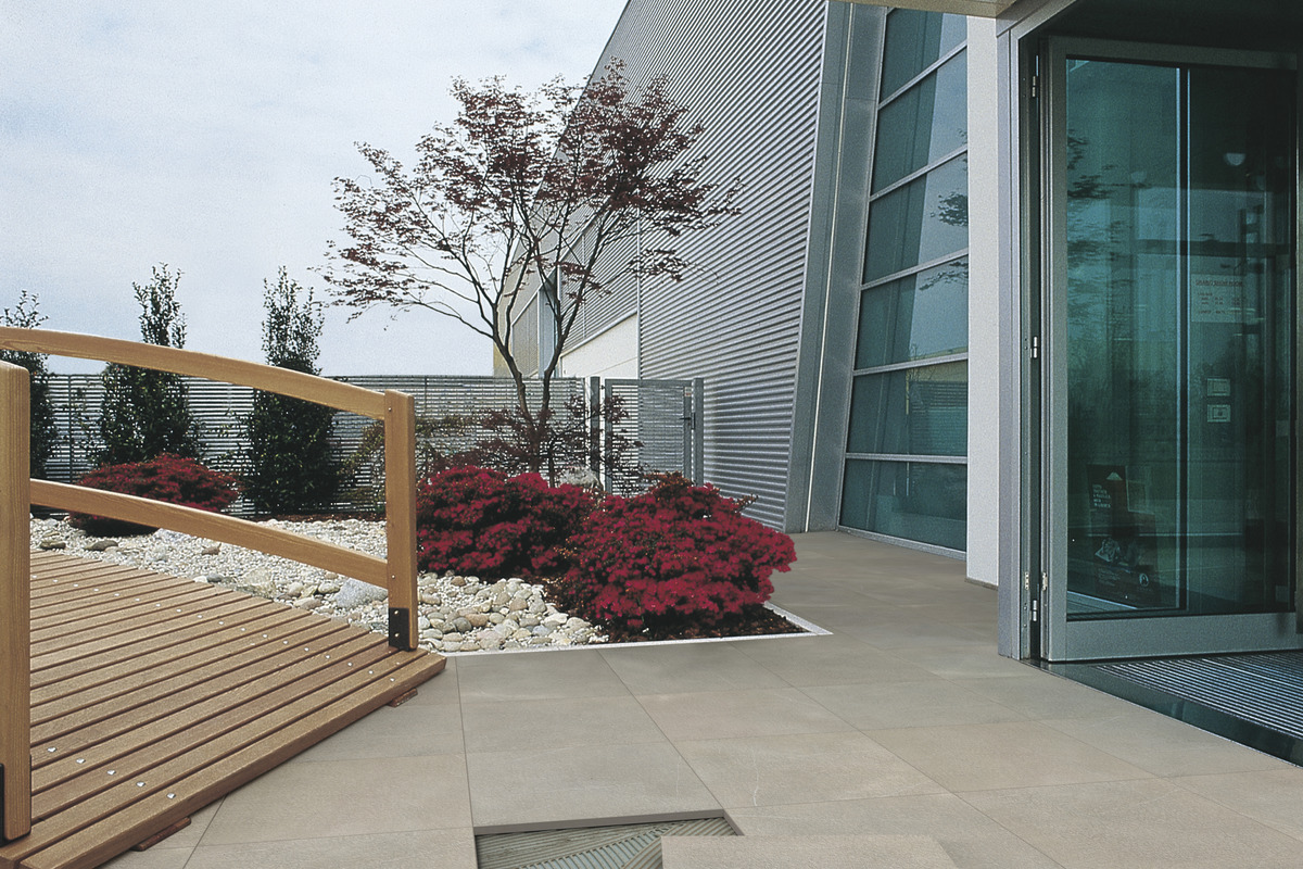 Stone Look Porcelain Tiles - CM2 PIETRE NATURALI HIGH-TECH