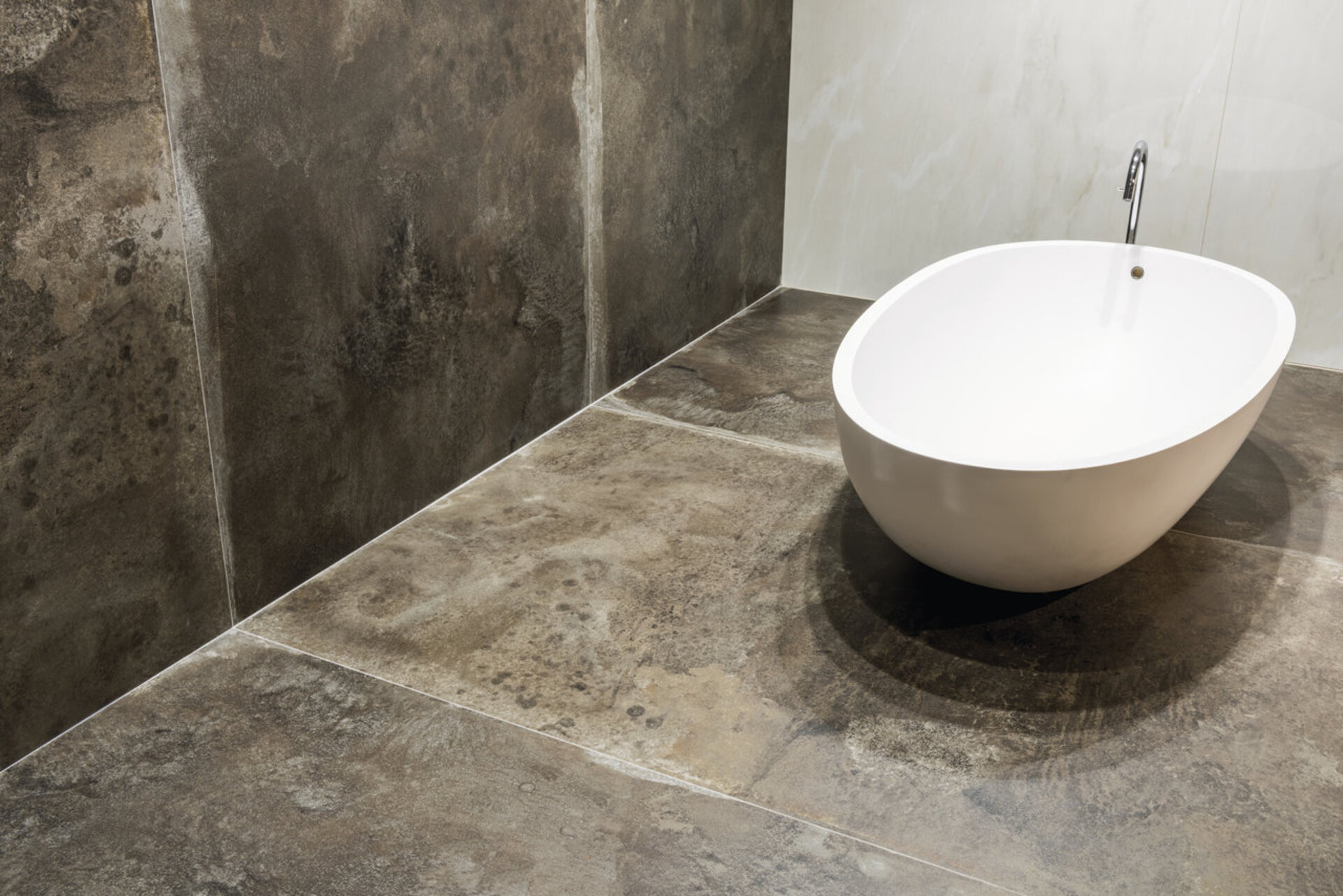 Metal Look Porcelain Tiles - IRON
