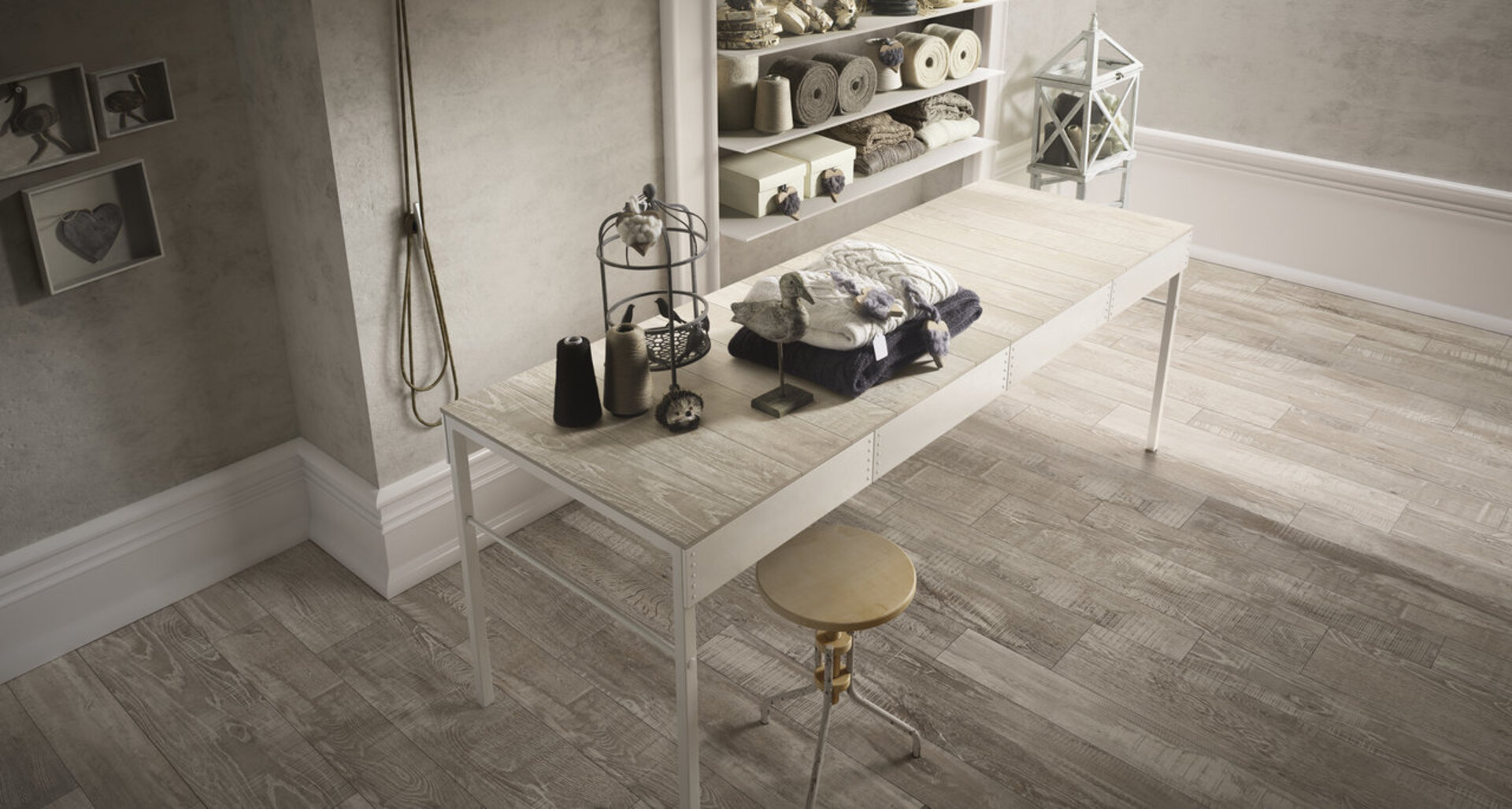 Wood Look Porcelain Tiles - MADEIRA