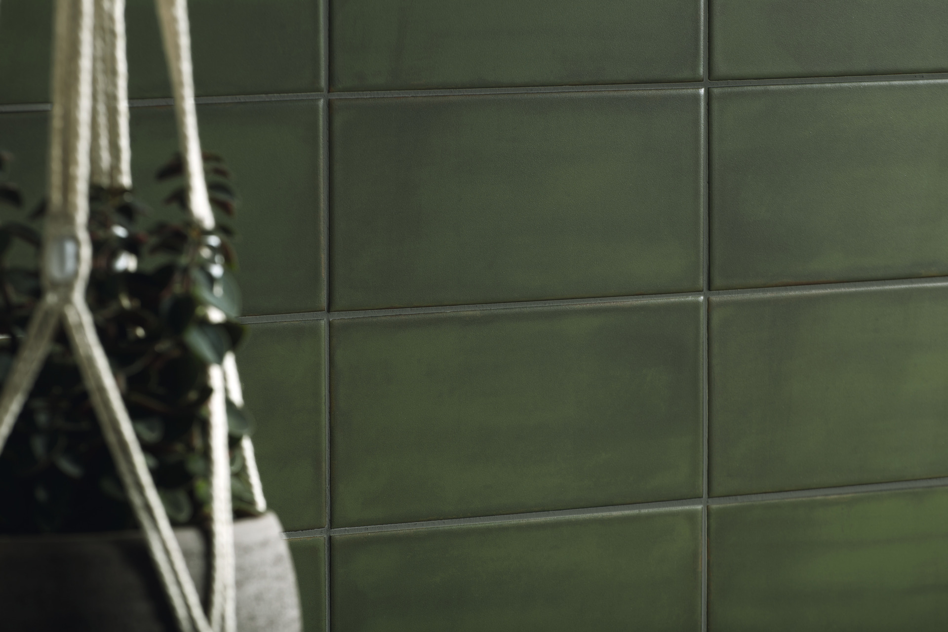  Porcelain Tiles - MAY